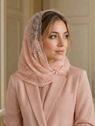 روسری دانتل سه گوش